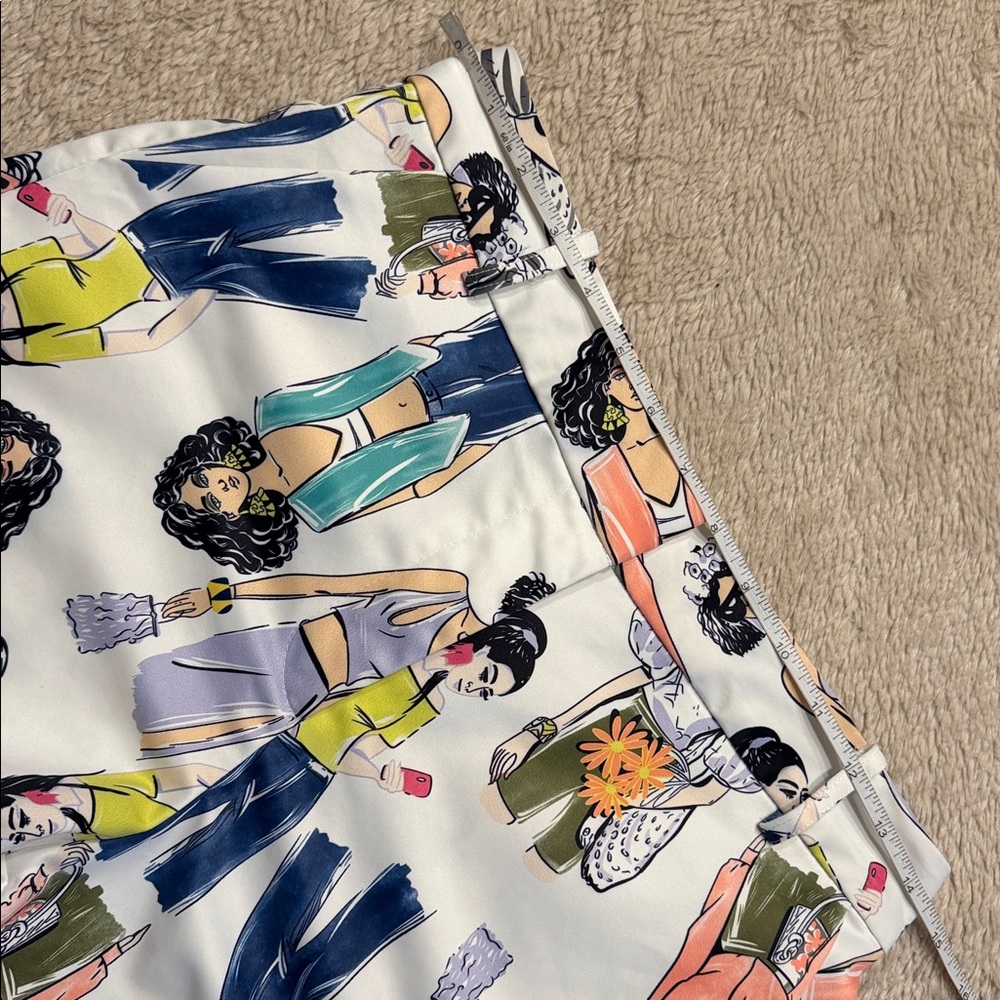 The OVI Fashion Print Shorts - Picture 7 of 10